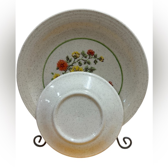 Vintage Homer Laughlin Garden Song 70's
Dinner Plate and Salad/Dessert Plate- - Picture 3 of 6